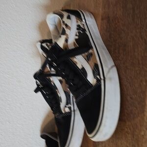Vans Old Skool Cow size 8.5